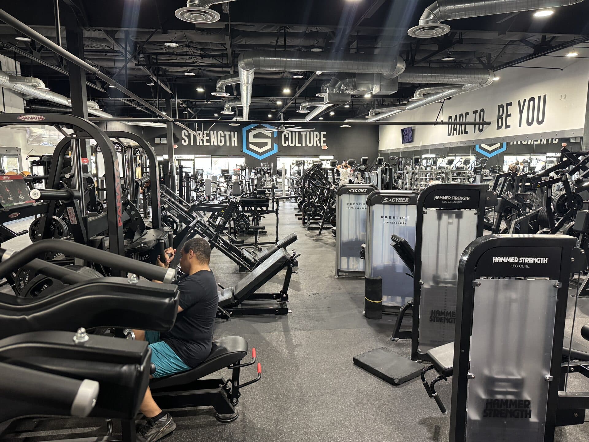Inside Strength Culture Las Vegas — the gym where Put In Work Fitness clients train with Jake Brechlin